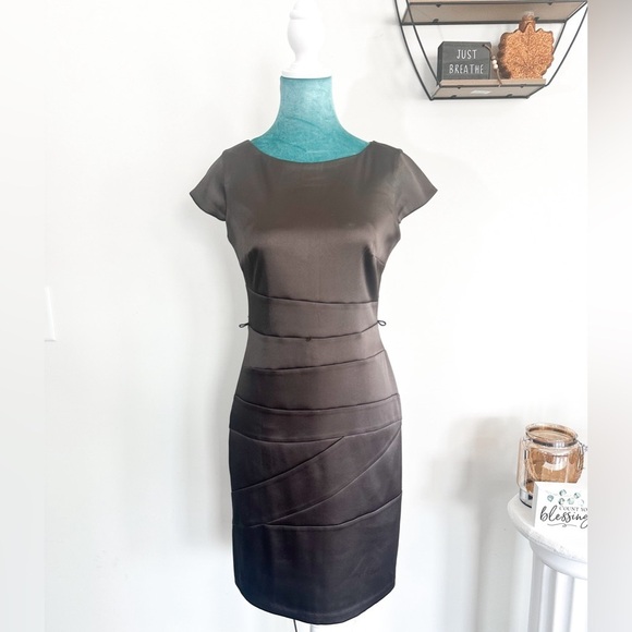 Tailored Dress Barn Little Chocolate Dress - Perfect for Any Occasion, Size 6 - Picture 2 of 15